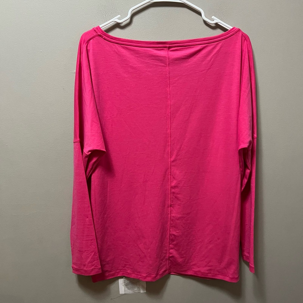 Athleta Essence Flow long sleeve top size Small - Picture 3 of 6